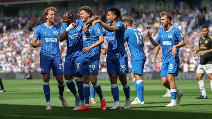 04_Albion_Celebrate_their_early_lead-747x420.webp