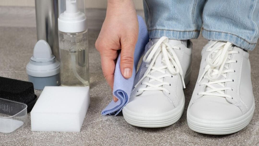 cuci-sepatu-2.jpg