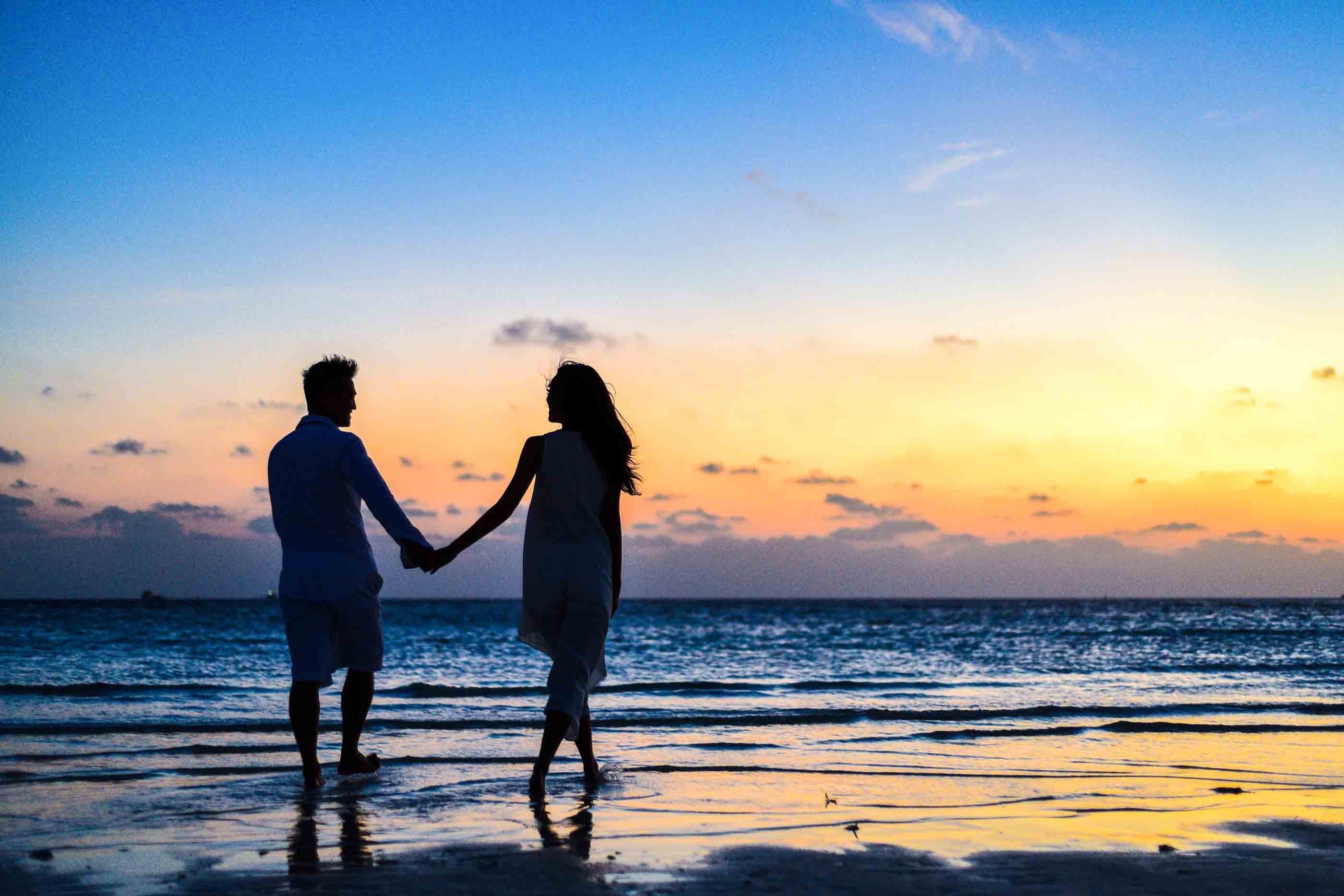 mengenal-perbedaan-cinta-dan-sayang-biar-kamu-nggak-keliru-lagi-2392-2023-09-05-115218.jpg