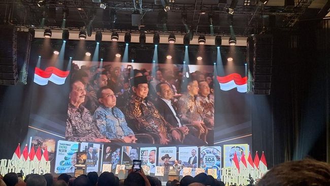prabowo-subianto-hadir-dalam-peluncuran-buku-bahlil-lahadalia-di-jakarta-jumat-782026-1786088057188_169.jpeg