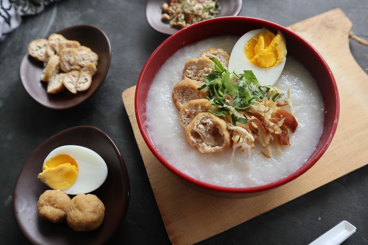 selain-enak-ini-5-manfaat-sehat-sarapan-bubur-di-pagi-hari-4.jpeg